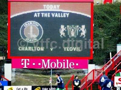 20040129 - v Charlton 003.jpg