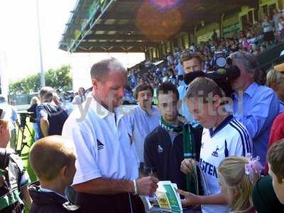 - gazza  with fans.jpg