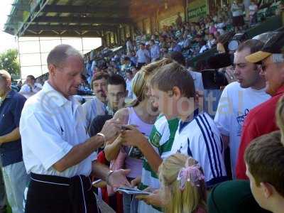 - gazza  with fans1.jpg