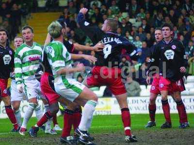 - goalmouth4 v leyton.jpg