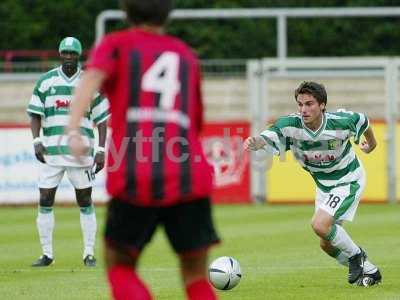 20050708 - Davies & Sodje V Bayer Leverkusan match action.jpg