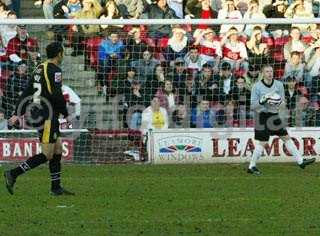 v walsall away 436web.jpg